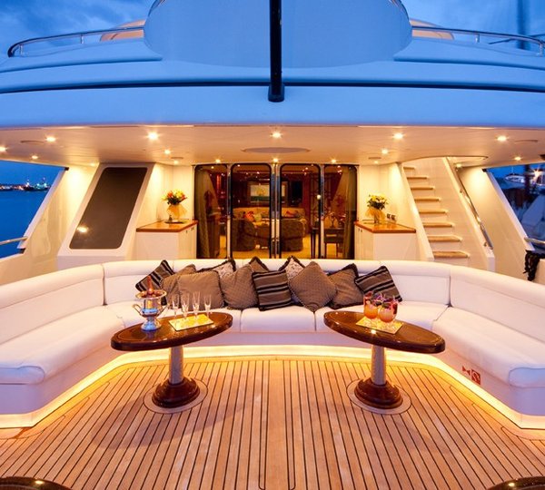 Yacht LADY ANASTASIA, Sensation Yachts | CHARTERWORLD Luxury Superyacht ...